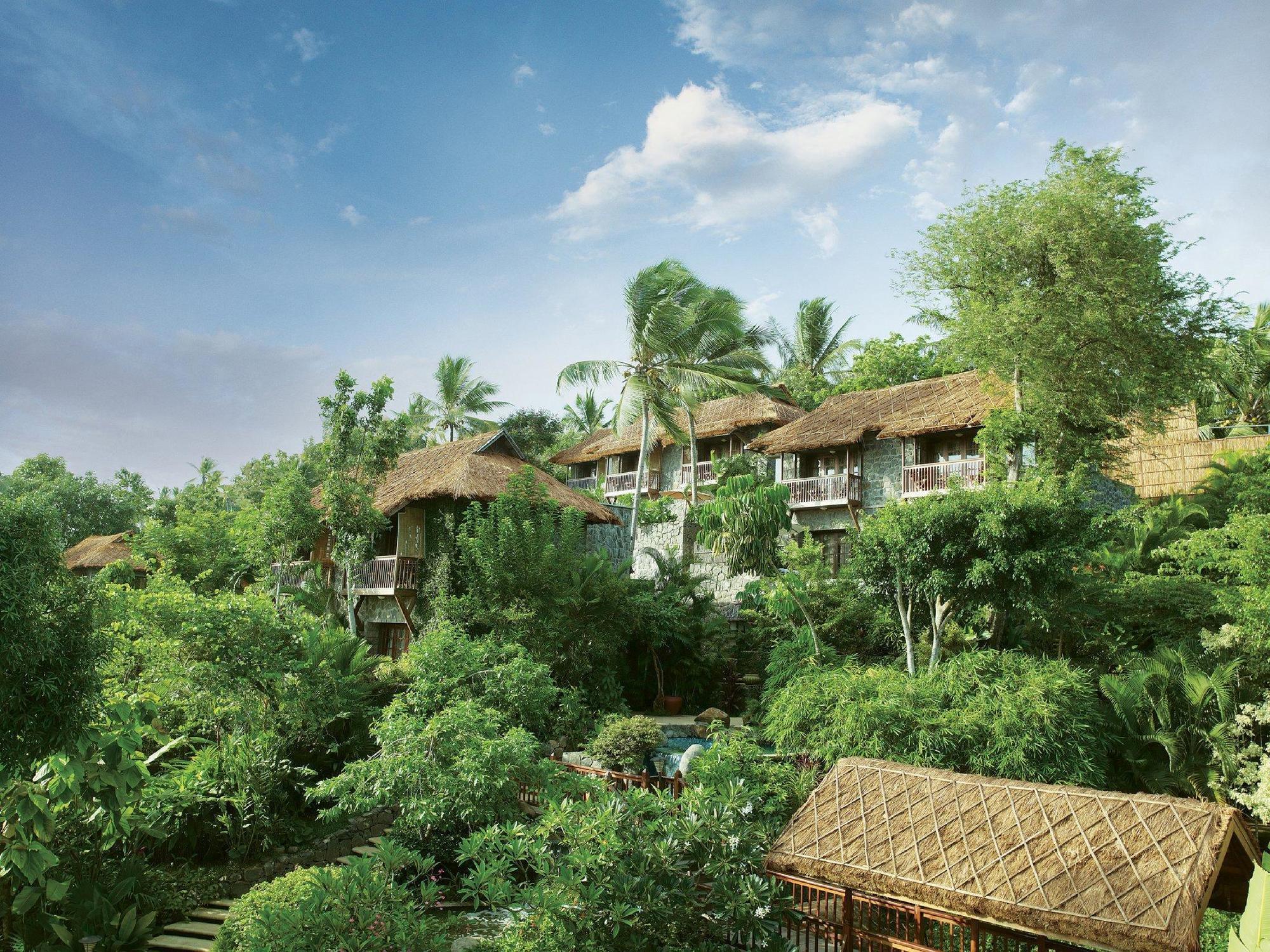 Taj Green Cove Resort And Spa Kovalam Exterior photo